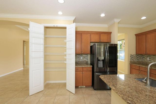 11881 SW Crestwood Circle, Port St. Lucie, Port St Lucie, FL 34987