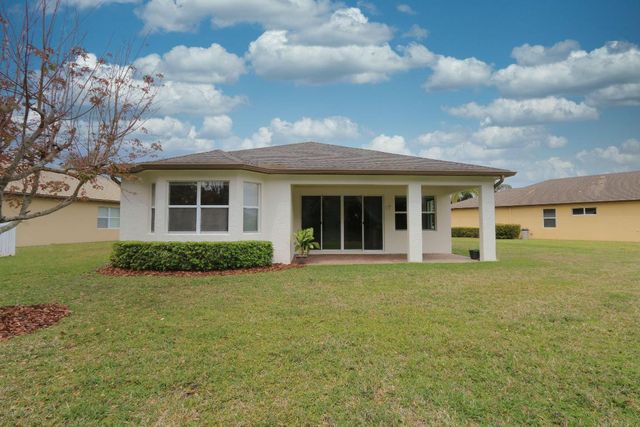 11881 SW Crestwood Circle, Port St. Lucie, Port St Lucie, FL 34987