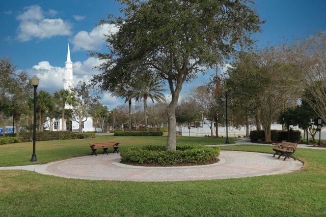 11881 SW Crestwood Circle, Port St. Lucie, Port St Lucie, FL 34987