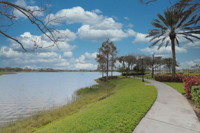 11881 SW Crestwood Circle, Port St. Lucie, Port St Lucie, FL 34987