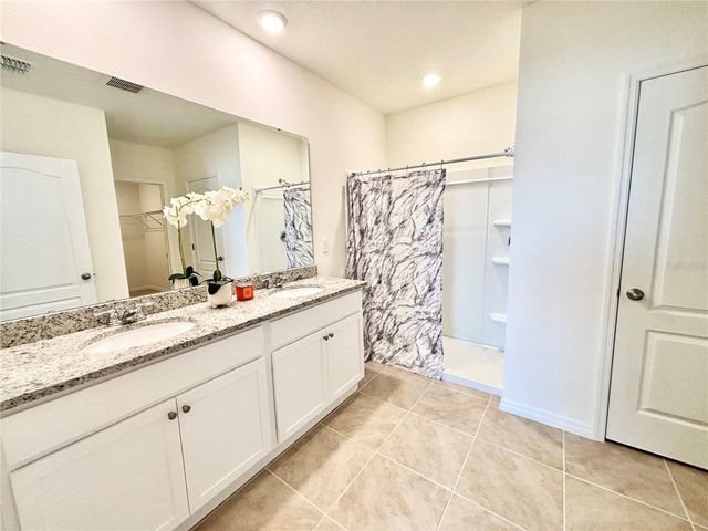 2752 GENTLE RAIN DRIVE, Davenport, FL 33837