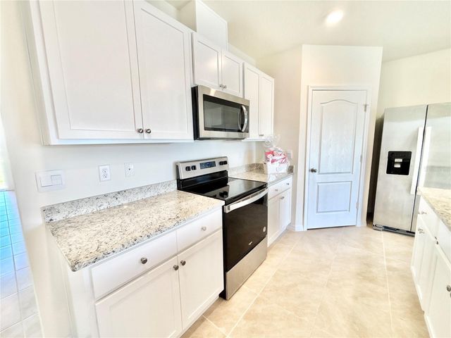 2752 GENTLE RAIN DRIVE, Davenport, FL 33837