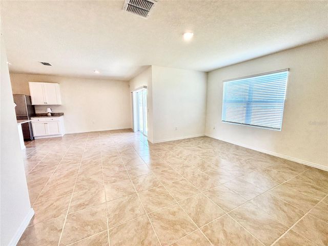 2752 GENTLE RAIN DRIVE, Davenport, FL 33837