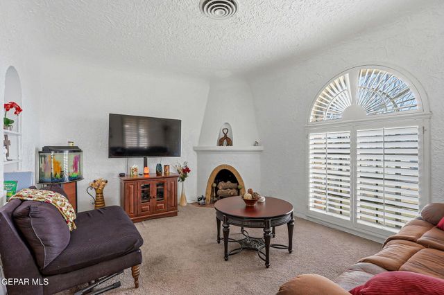 4333 Pershing Drive, El Paso, TX 79903