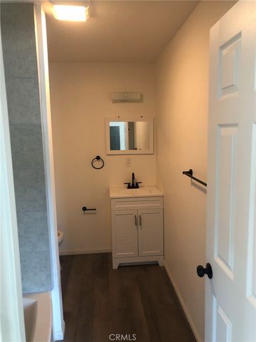 415 N Main, Lake Elsinore, CA 92530