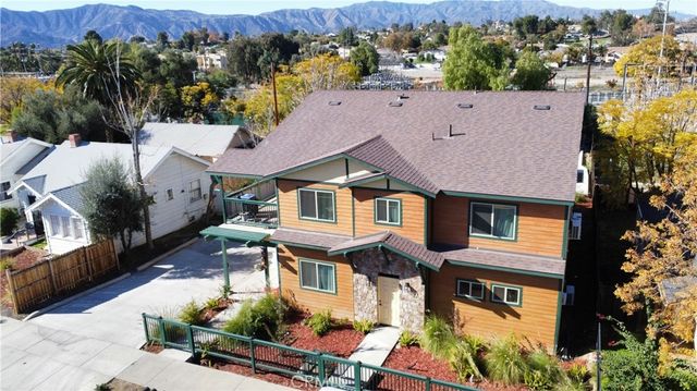 415 N Main, Lake Elsinore, CA 92530