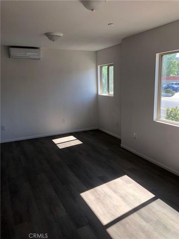 415 N Main, Lake Elsinore, CA 92530