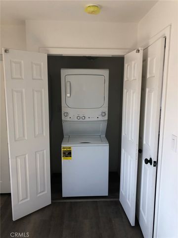 415 N Main, Lake Elsinore, CA 92530