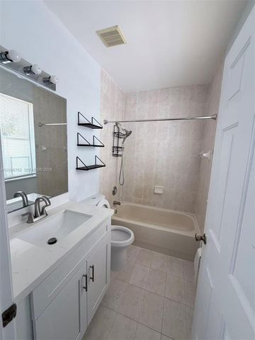 15810 SW 40th St 57, Miramar, FL 33027