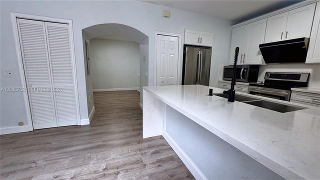 15810 SW 40th St 57, Miramar, FL 33027