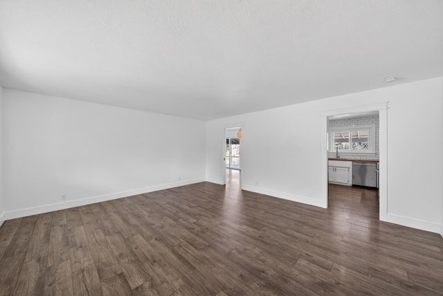 15470 China Rapids Drive, Red Bluff, CA 96080