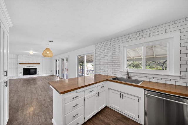 15470 China Rapids Drive, Red Bluff, CA 96080