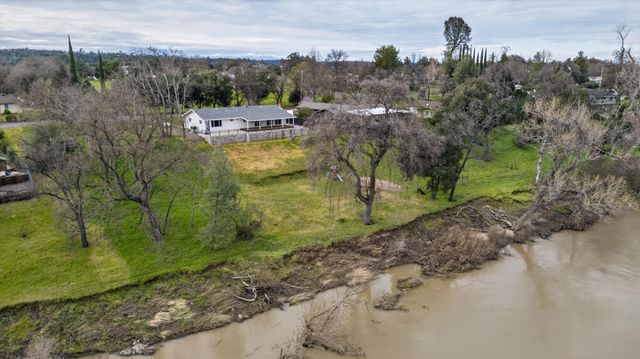 15470 China Rapids Drive, Red Bluff, CA 96080