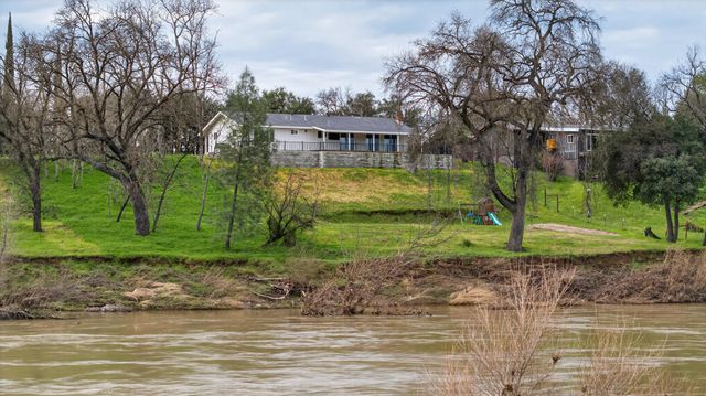 15470 China Rapids Drive, Red Bluff, CA 96080