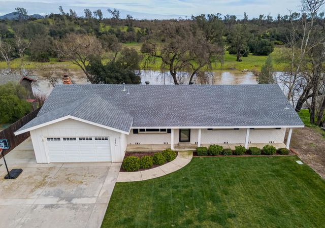 15470 China Rapids Drive, Red Bluff, CA 96080