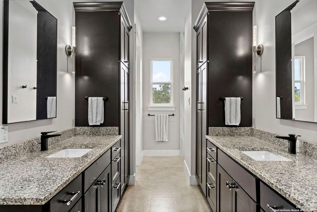 1220 Brushy Curve, New Braunfels, TX 78132