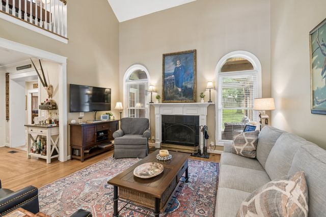 8203 Alamo Rd, Brentwood, TN 37027