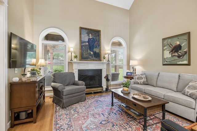 8203 Alamo Rd, Brentwood, TN 37027