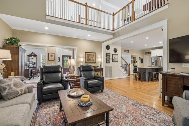 8203 Alamo Rd, Brentwood, TN 37027