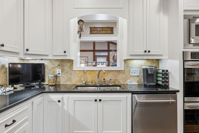 8203 Alamo Rd, Brentwood, TN 37027