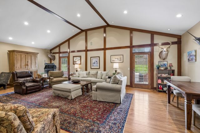 8203 Alamo Rd, Brentwood, TN 37027