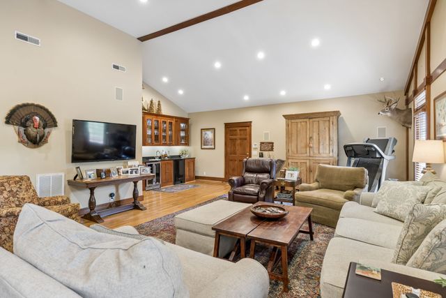 8203 Alamo Rd, Brentwood, TN 37027