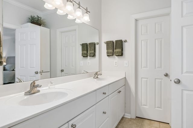 8203 Alamo Rd, Brentwood, TN 37027