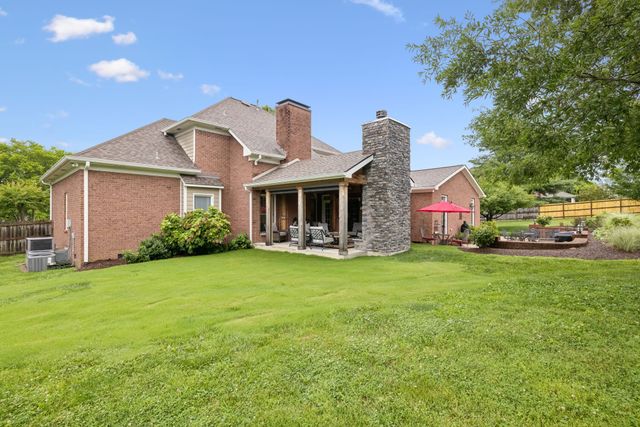 8203 Alamo Rd, Brentwood, TN 37027