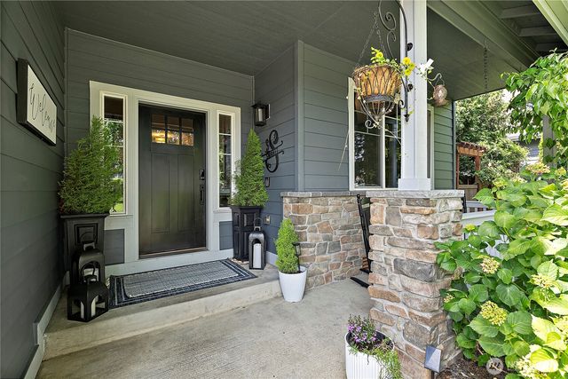 1117 Van Ogle Lane NW, Orting, WA 98360