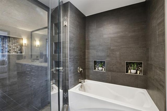 3338 Peachtree NE Road 2607, Atlanta, GA 30326