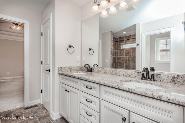 9920 W Cedar Garden Dr, Louisville, KY 40291