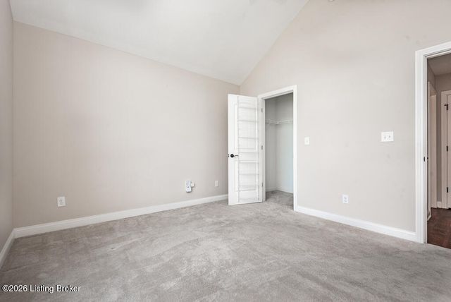 9920 W Cedar Garden Dr, Louisville, KY 40291