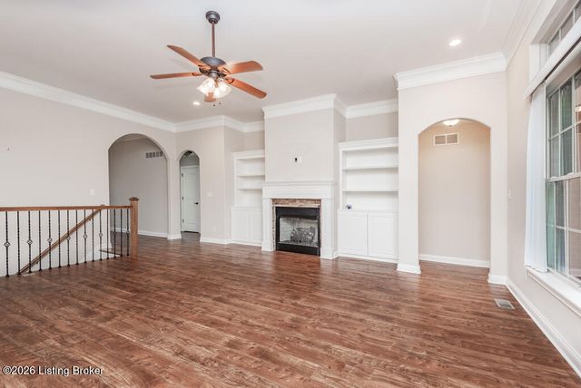 9920 W Cedar Garden Dr, Louisville, KY 40291