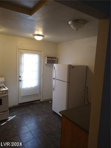 1929 Evelyn Avenue, Henderson, NV 89011