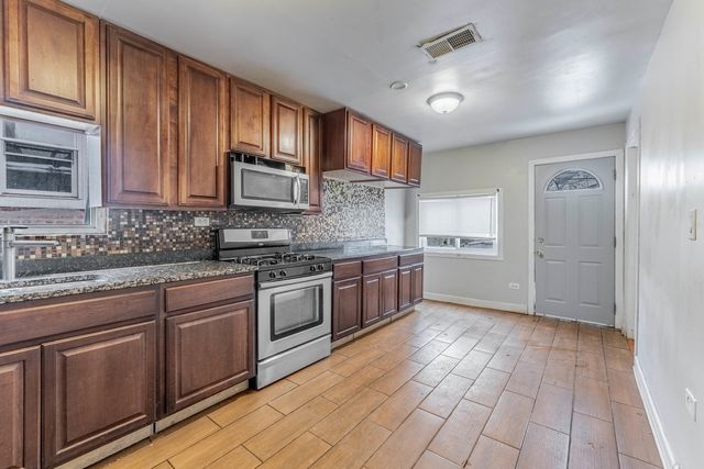 2412 N Lorel Avenue, Chicago, IL 60639