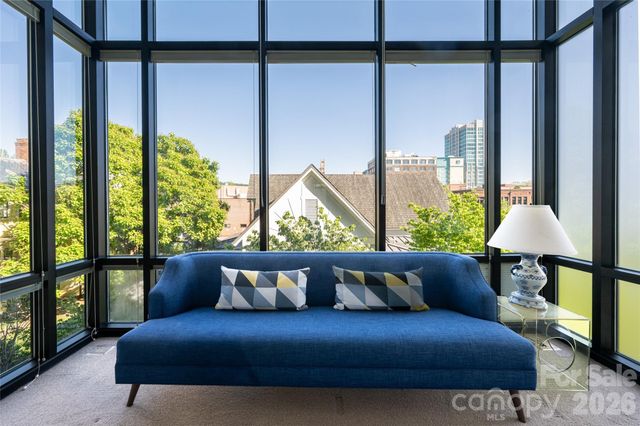 60 N Market Street, Asheville, NC 28801