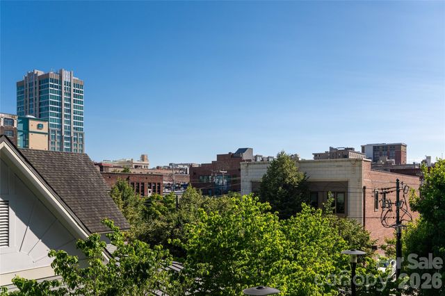 60 N Market Street, Asheville, NC 28801