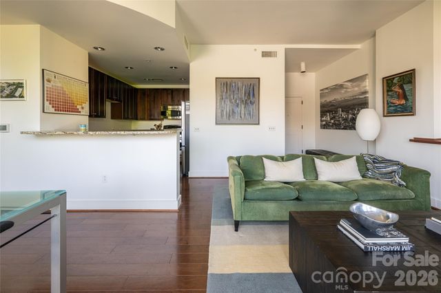 60 N Market Street, Asheville, NC 28801