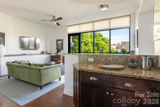 60 N Market Street, Asheville, NC 28801