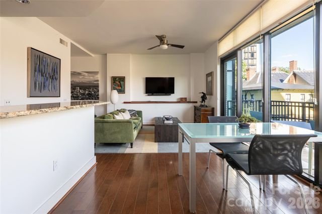 60 N Market Street, Asheville, NC 28801