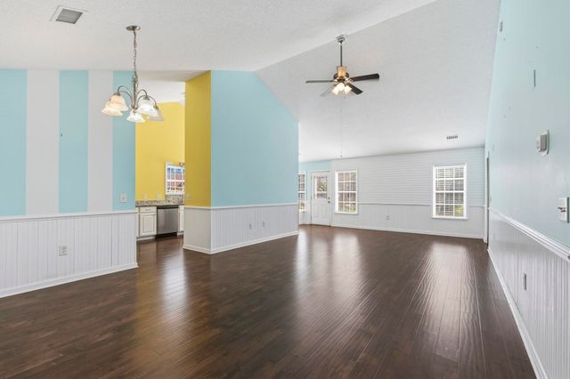 8224 Autumn Pond Ct., Myrtle Beach, SC 29579