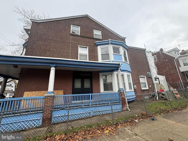 4726 OAKLAND ST, Philadelphia, PA 19124