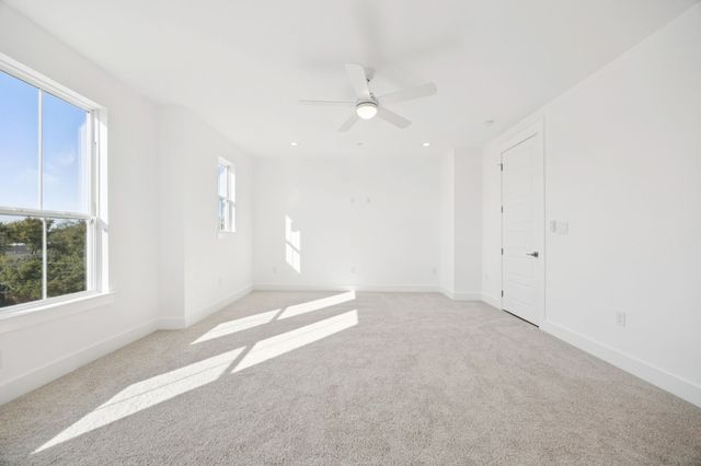 262 Harris Street, Lewisville, TX 75057