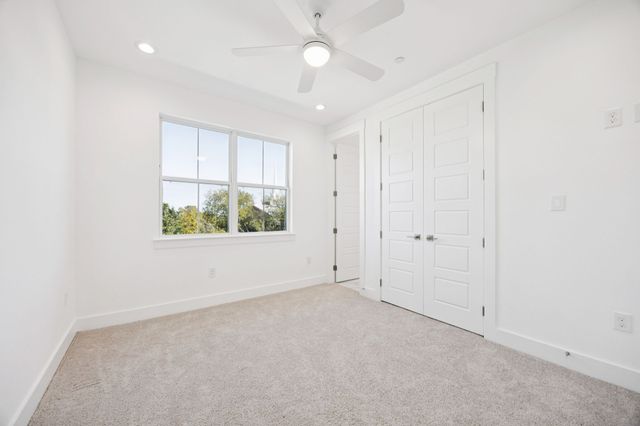 262 Harris Street, Lewisville, TX 75057