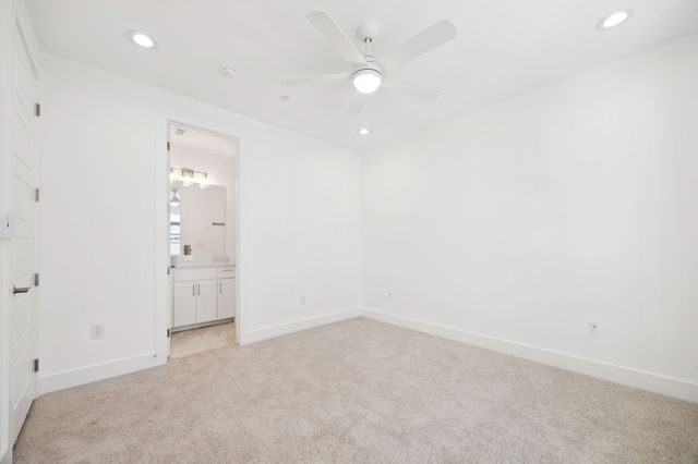 262 Harris Street, Lewisville, TX 75057