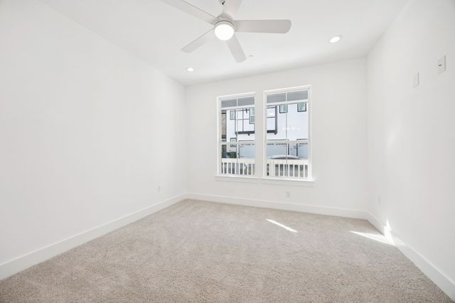 262 Harris Street, Lewisville, TX 75057