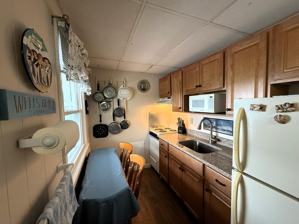 85 Mile Road 16, Wells, ME 04090 — photo 2