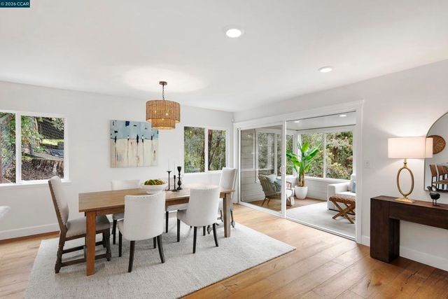 28 28 Southwood Dr, Orinda, CA 94563