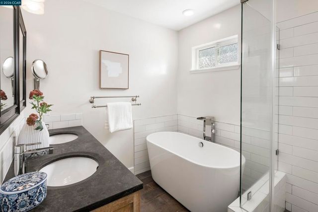 28 28 Southwood Dr, Orinda, CA 94563