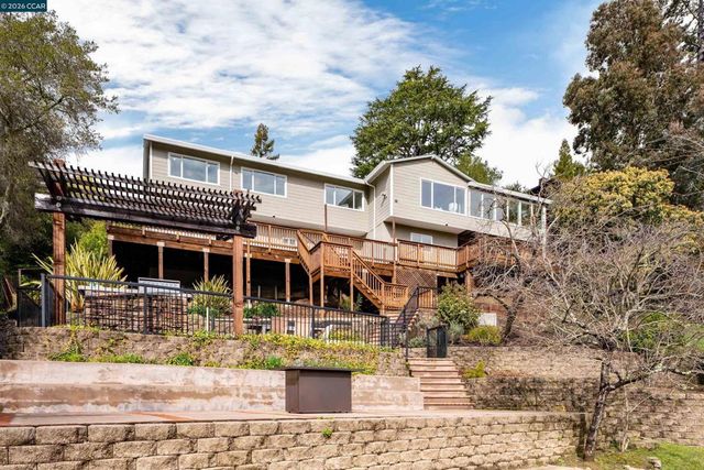 28 28 Southwood Dr, Orinda, CA 94563